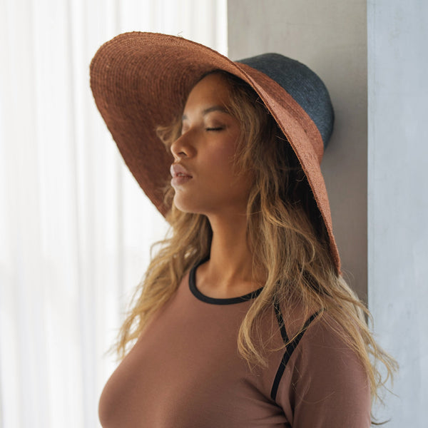 RIRI DUO Jute Straw Hat in Black & Burnt Sienna