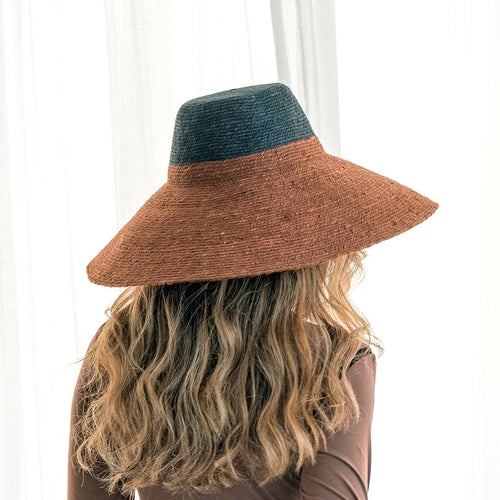 RIRI DUO Jute Straw Hat in Black & Burnt Sienna