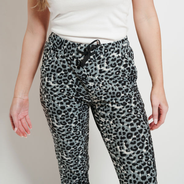 Ultra Soft Joggers in Gray Leopard